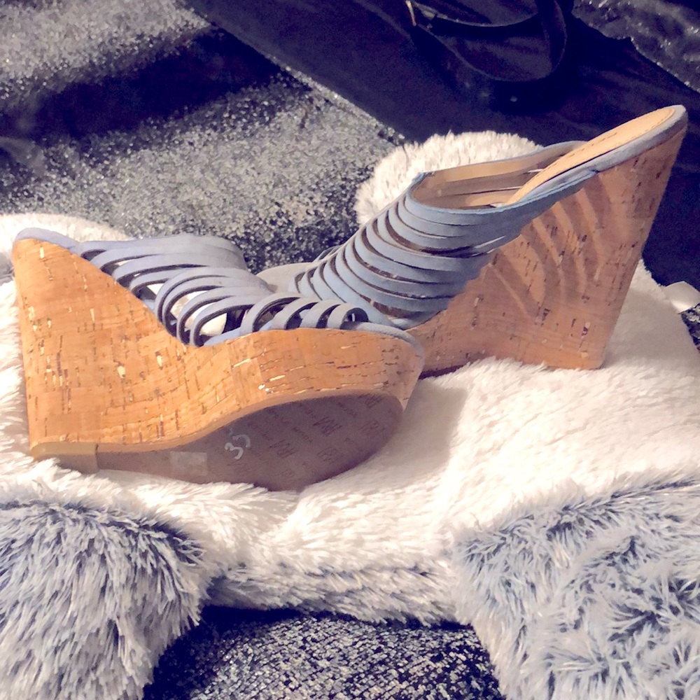 Fun wedges